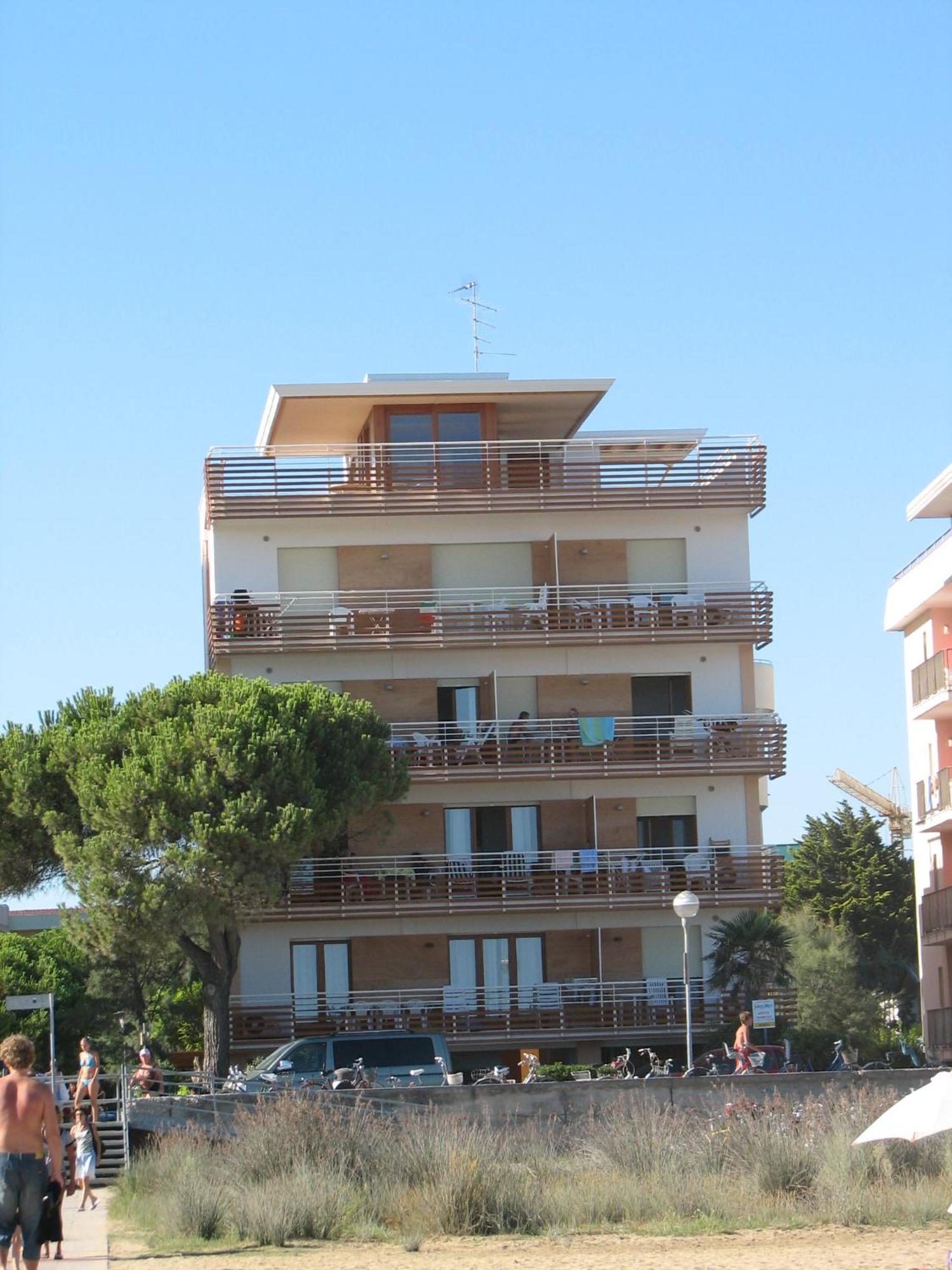 Monica Apartment Bibione Bagian luar foto